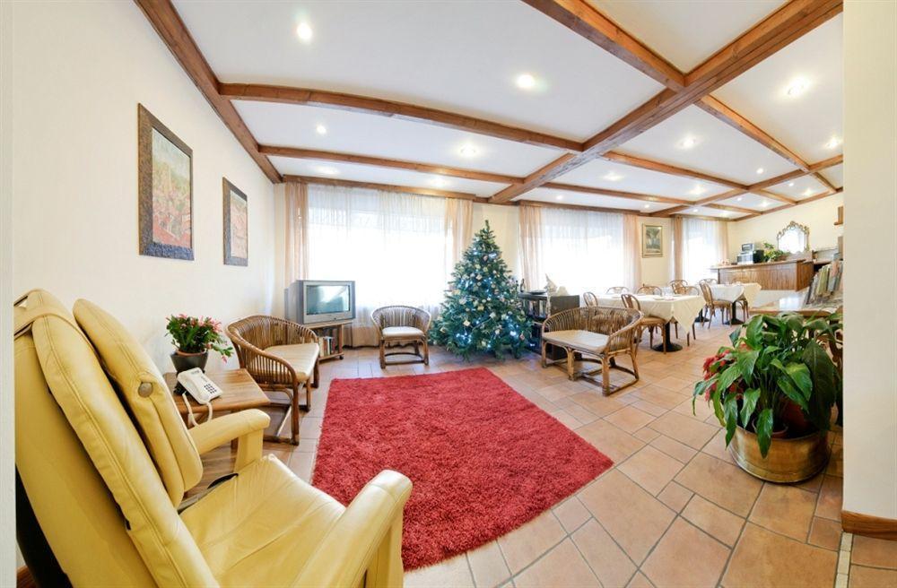 Antico Albergo Madonna 레냐노 외부 사진