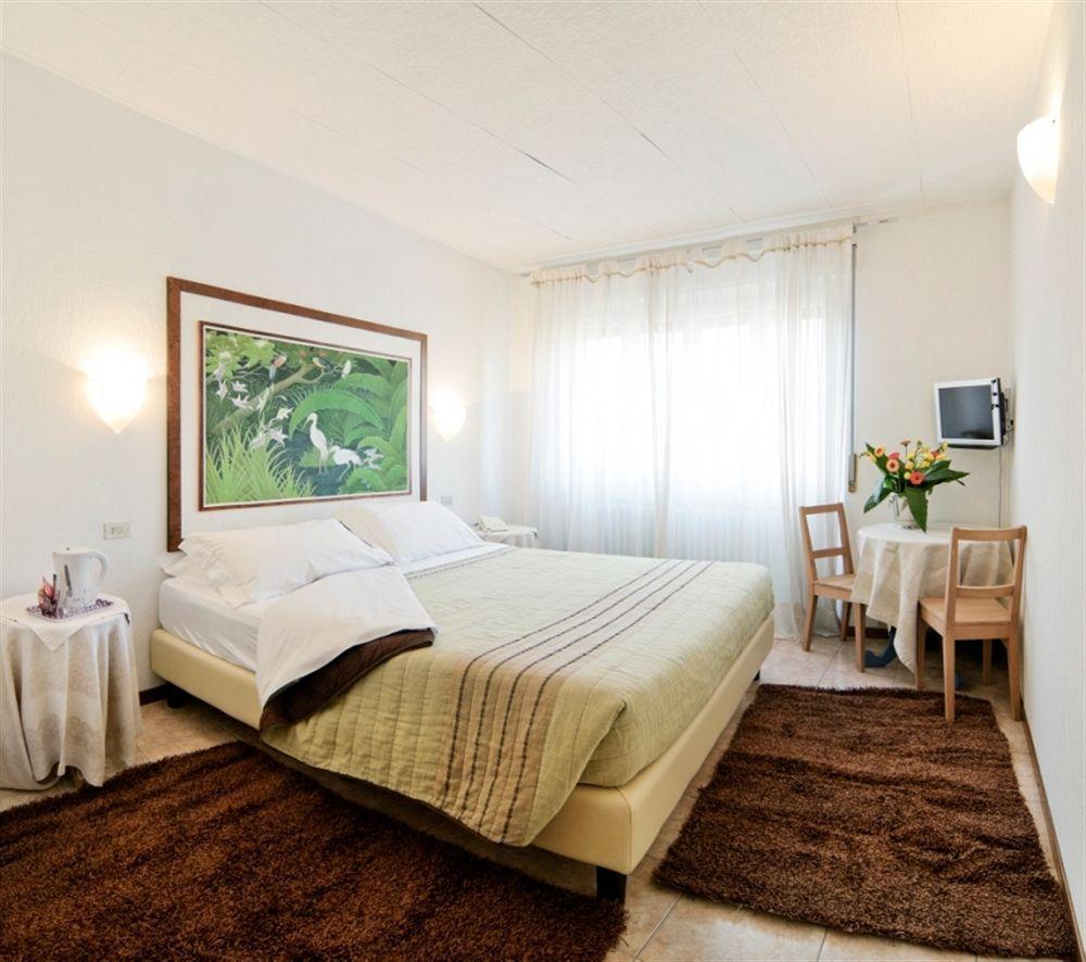 Antico Albergo Madonna 레냐노 외부 사진