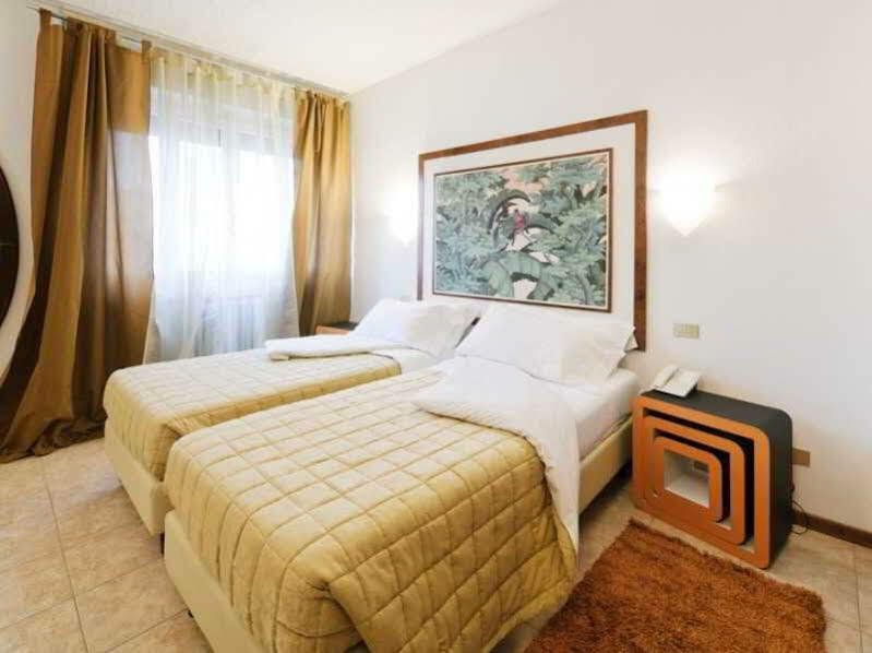 Antico Albergo Madonna 레냐노 외부 사진