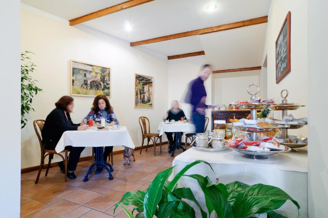 Antico Albergo Madonna 레냐노 외부 사진